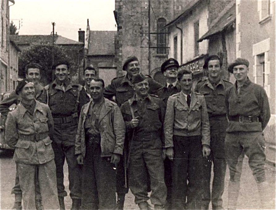 bob_maloubier_soe_group_sussac_1944